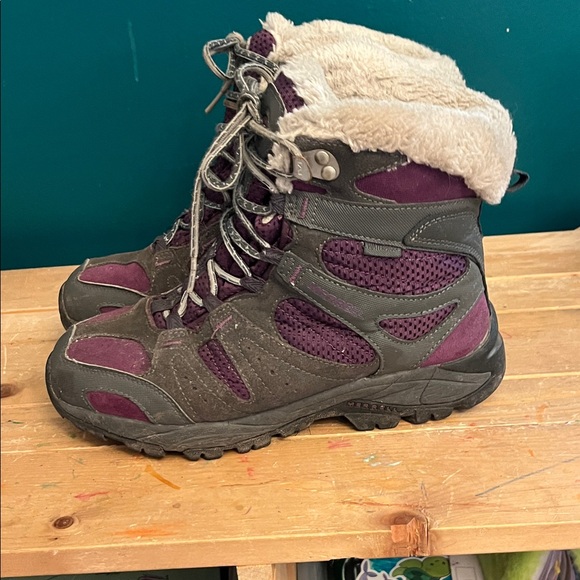 Merrell Women's Gray and Purple Winter Boots - Picture 4 of 9